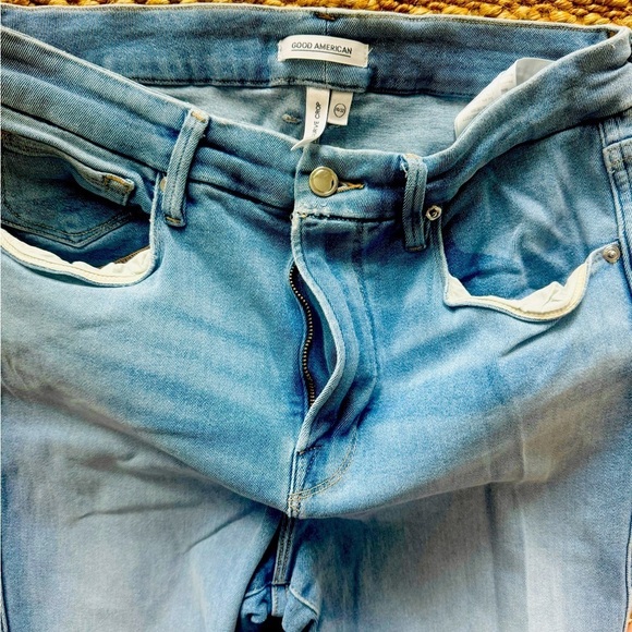 Good American straight leg Jeans size 32 stretch Denim medium blue - Picture 5 of 7
